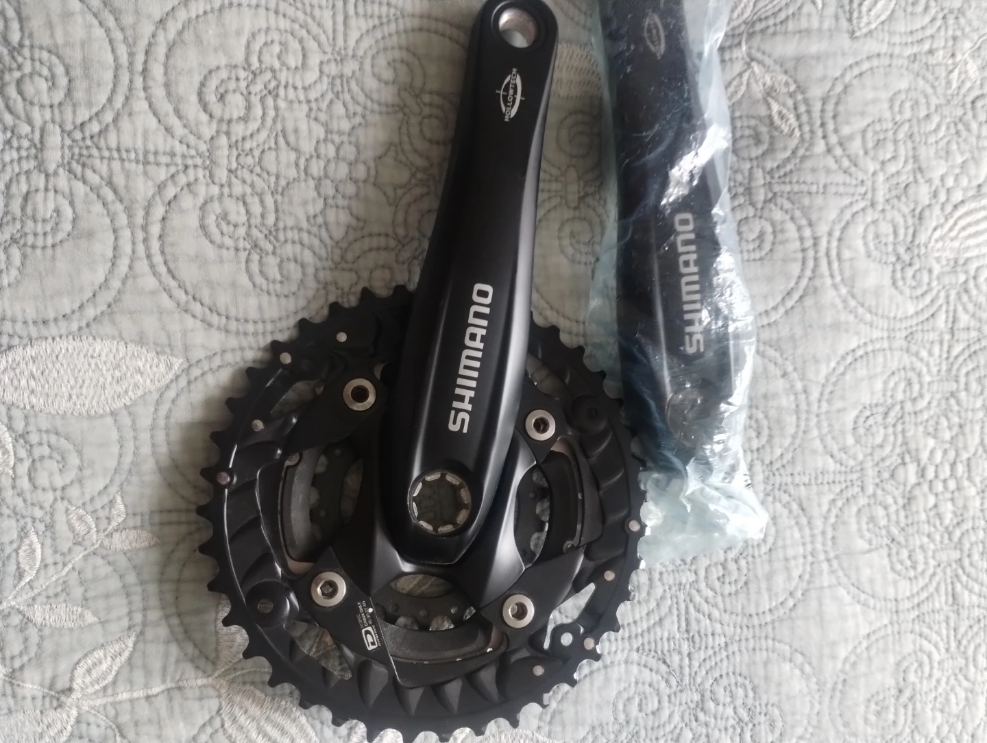 Shimano Hollowtech Crankset