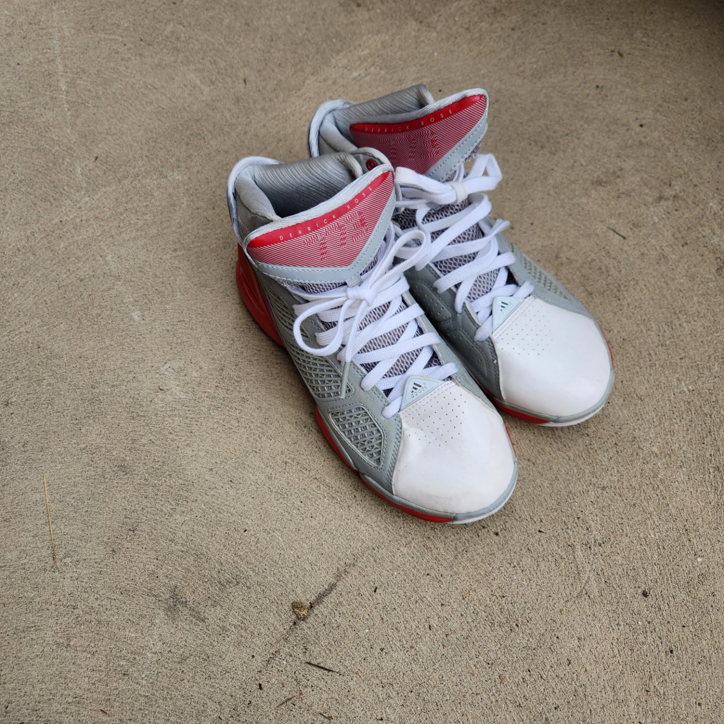 Adidas Derrick Rose Shoes - photo 2