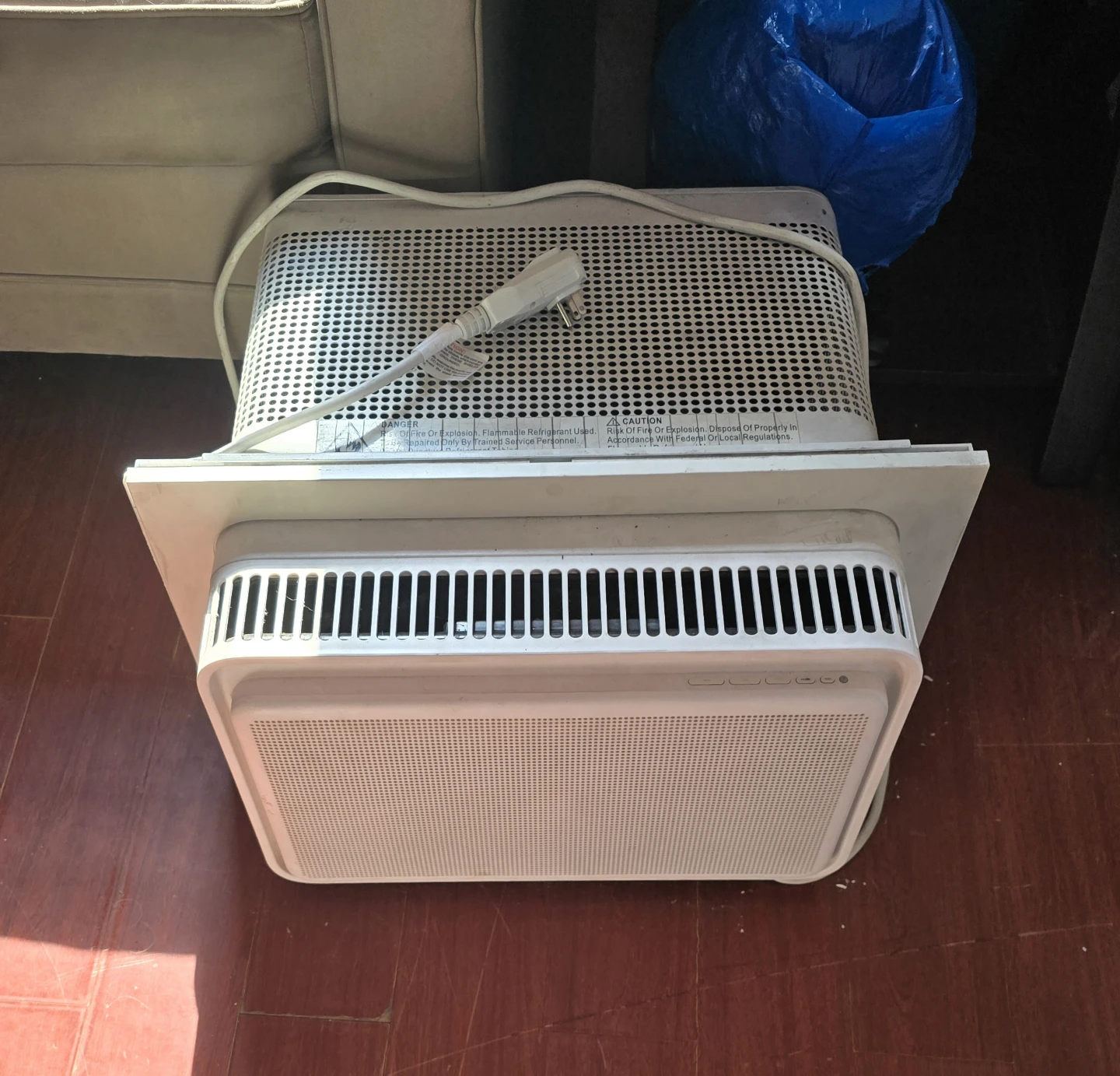 Windmill 6000 BTU WiFi Smart AC Smart AC Window Like New