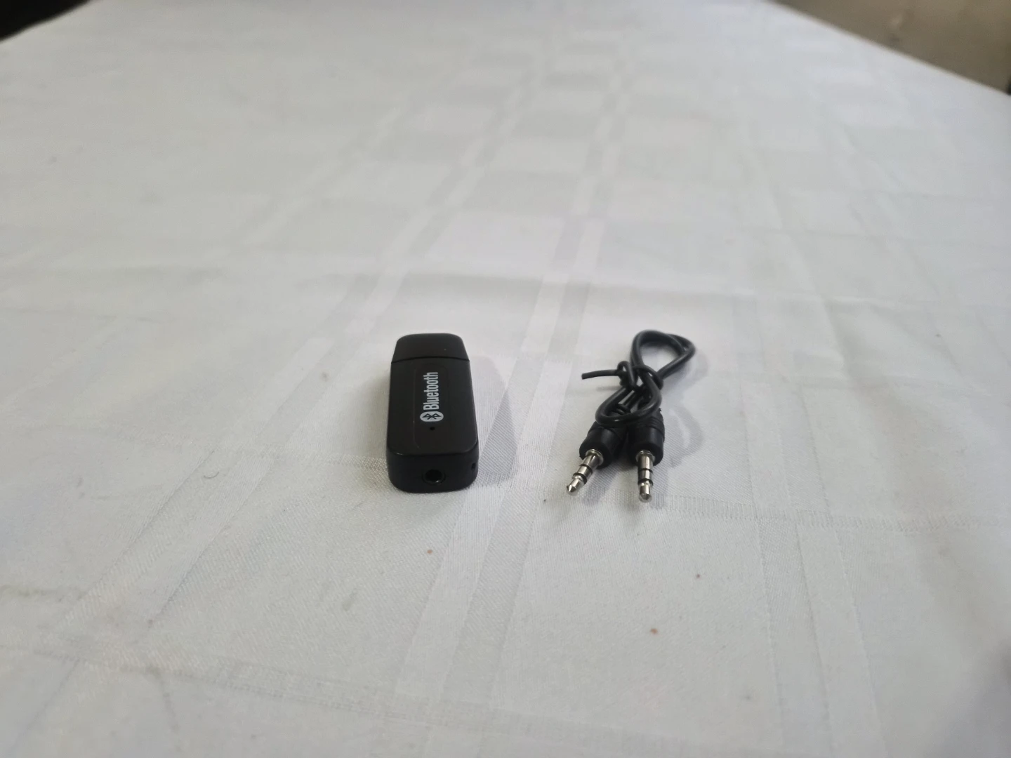 Bluetooth audio receiver with 3.5mm jack, works with AUX input - photo 4