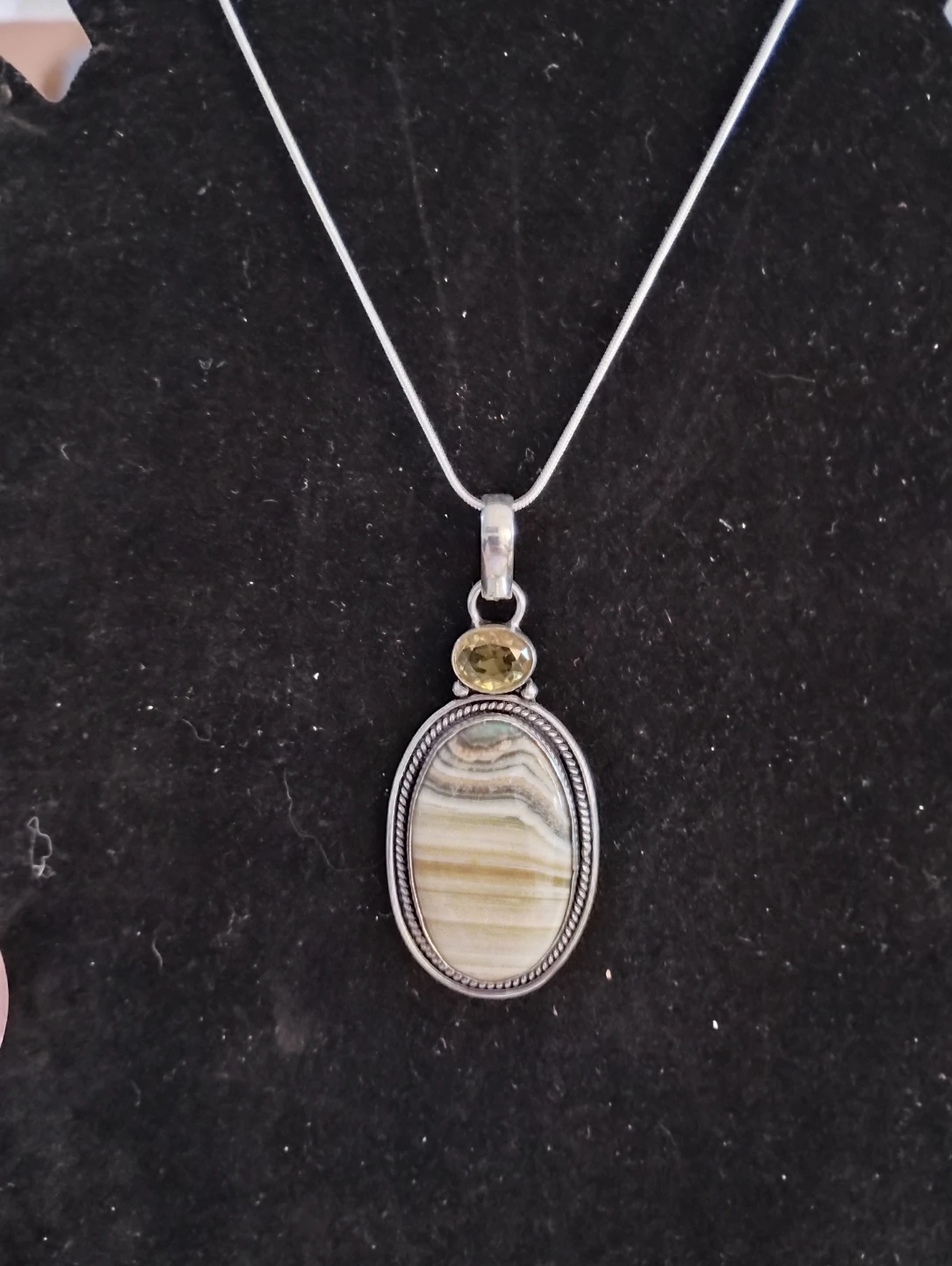Crazy Lace Agate and Citrine Necklace - photo 2