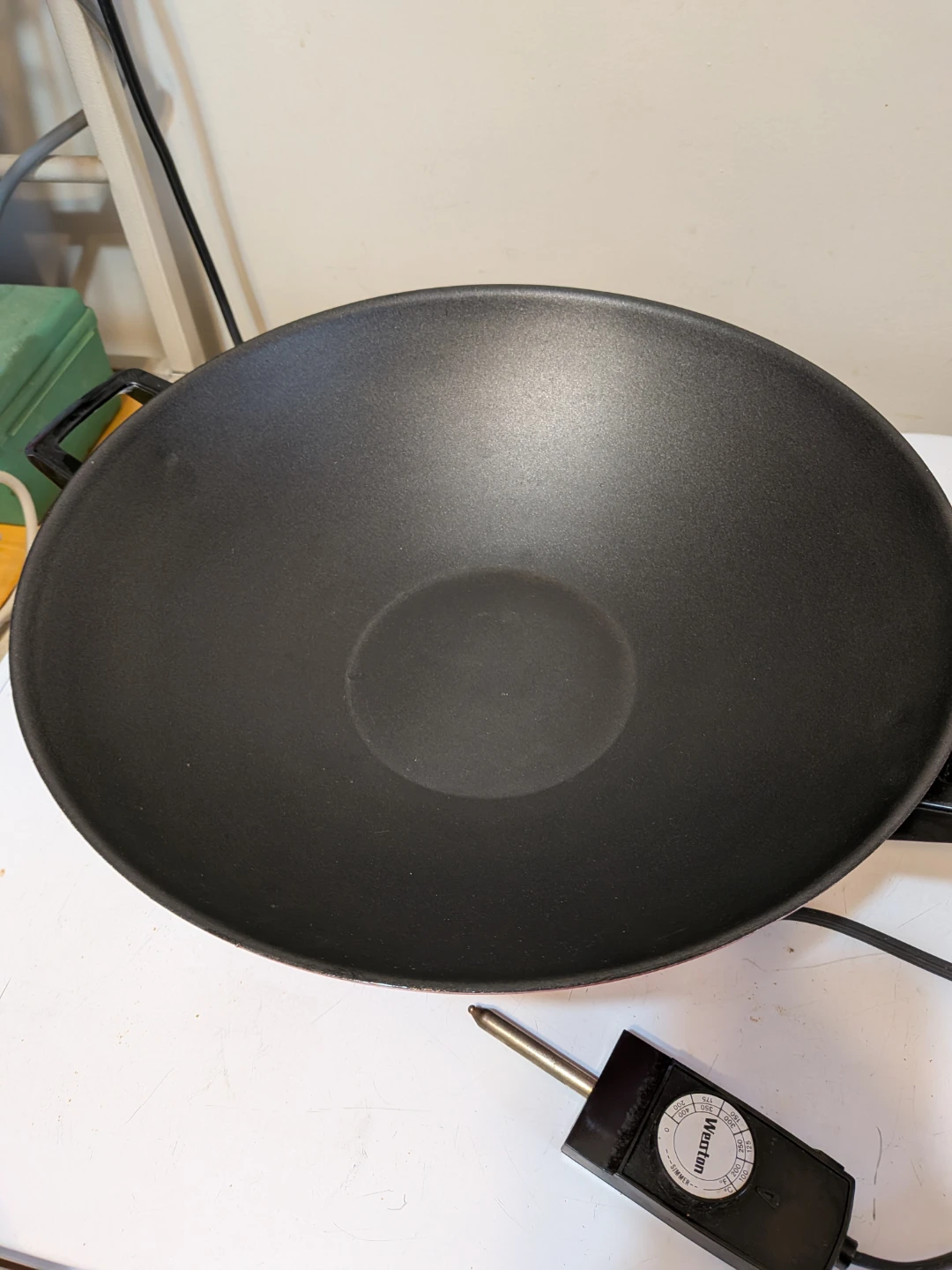 Waring Electric Wok with Lid - photo 3