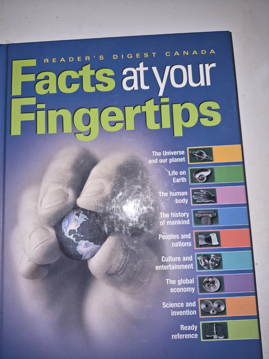 Reader's Digest 1000 Wonders of Nature Book - photo 2