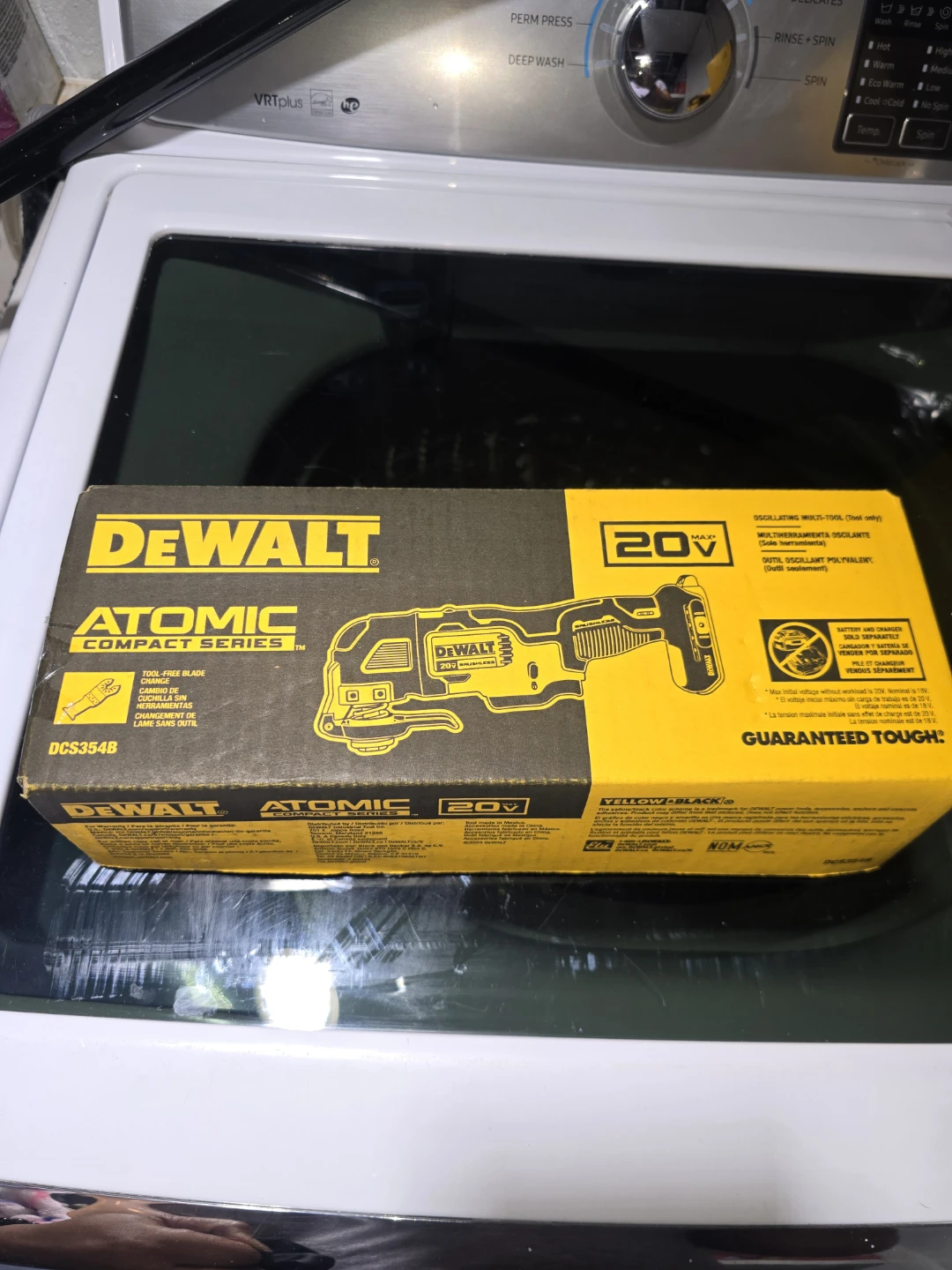 DeWalt Atomic Oscillating Multi-Tool DCS354B