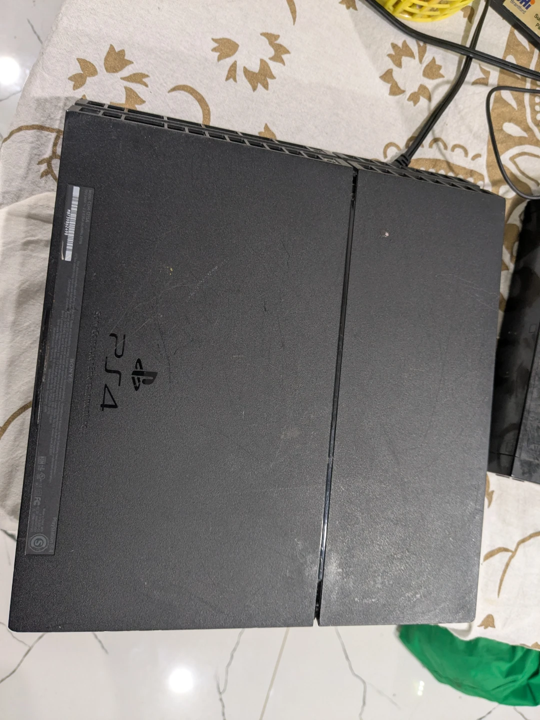 PlayStation 4 - photo 4