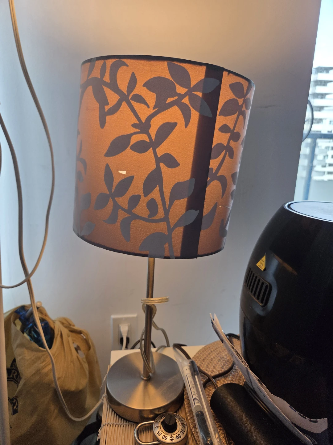 Table Lamp with Floral Shade - photo 5