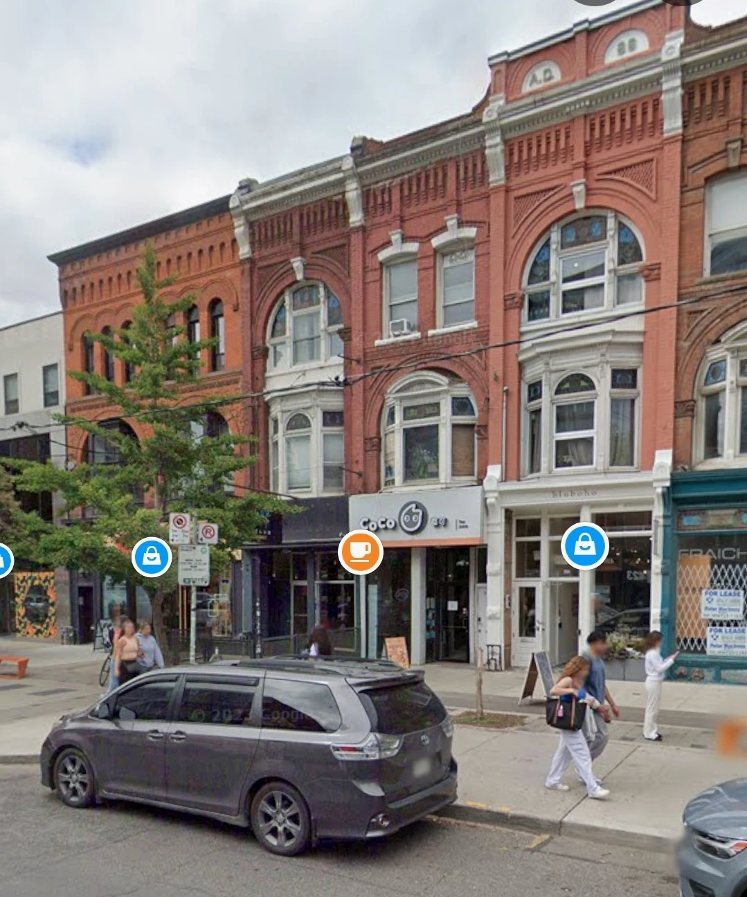 Large room for rent, amazing downtown location