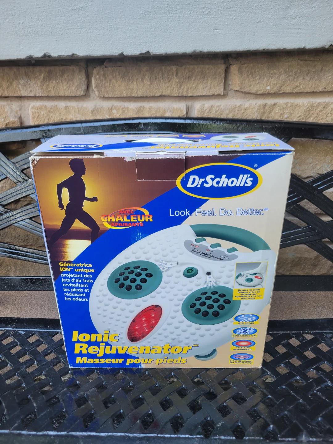 Dr. Scholl's Ionic Rejuvenator Foot Massager - photo 2