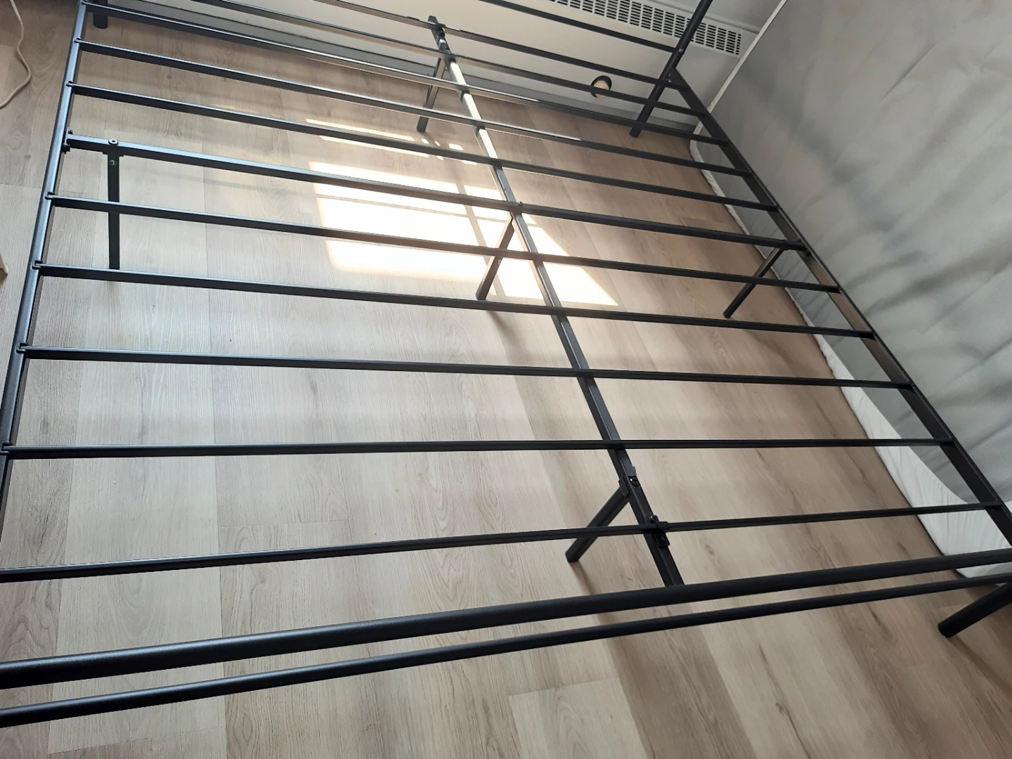 Black Metal Bed Frame - King size - photo 4