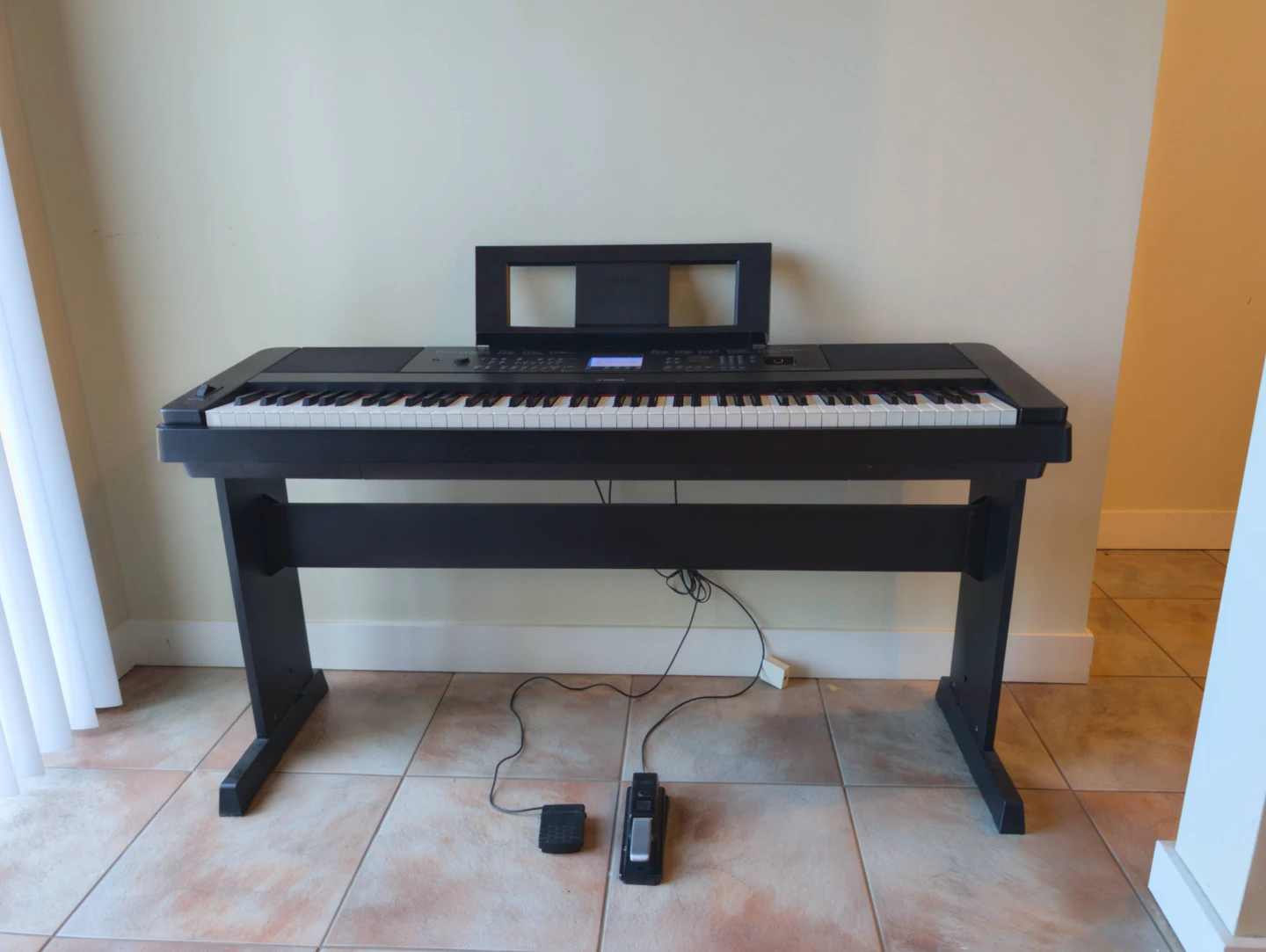 Yamaha DGX-660B 88-key Digital Piano - photo 2