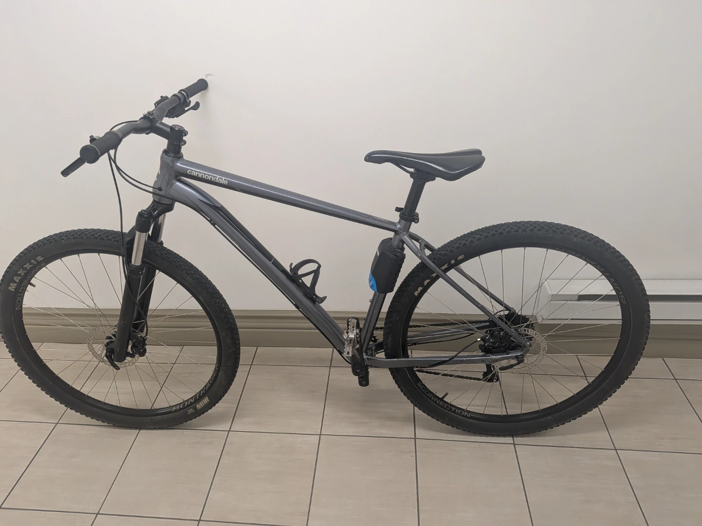 Cannondale trail 4 MTB