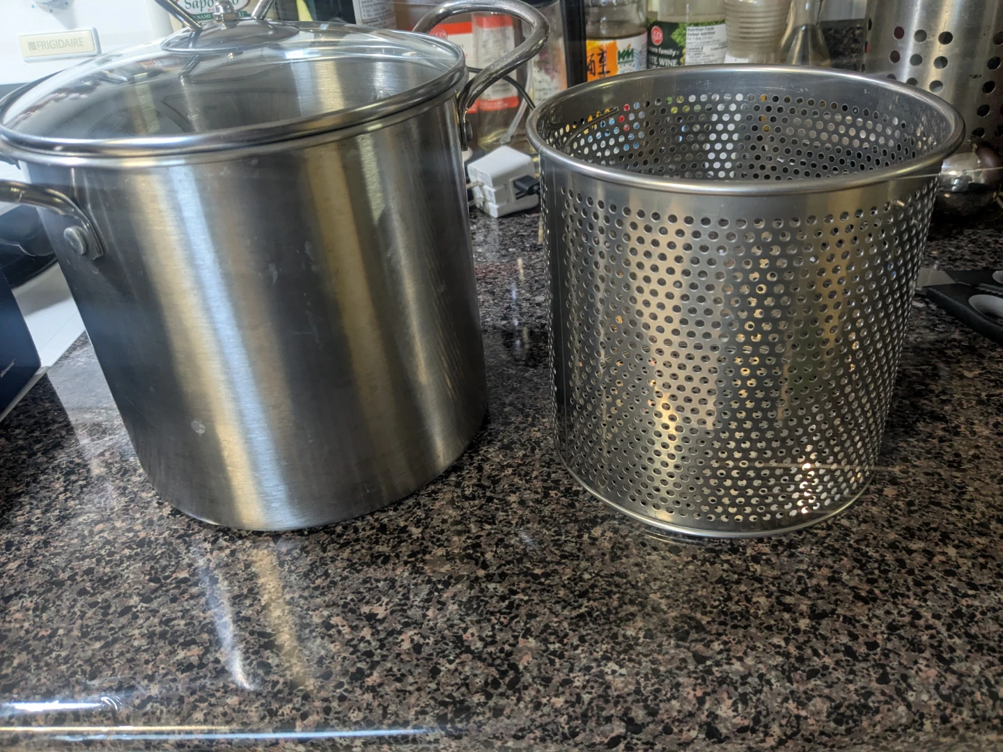 Stainless Steel Stock Pot with Colander Insert