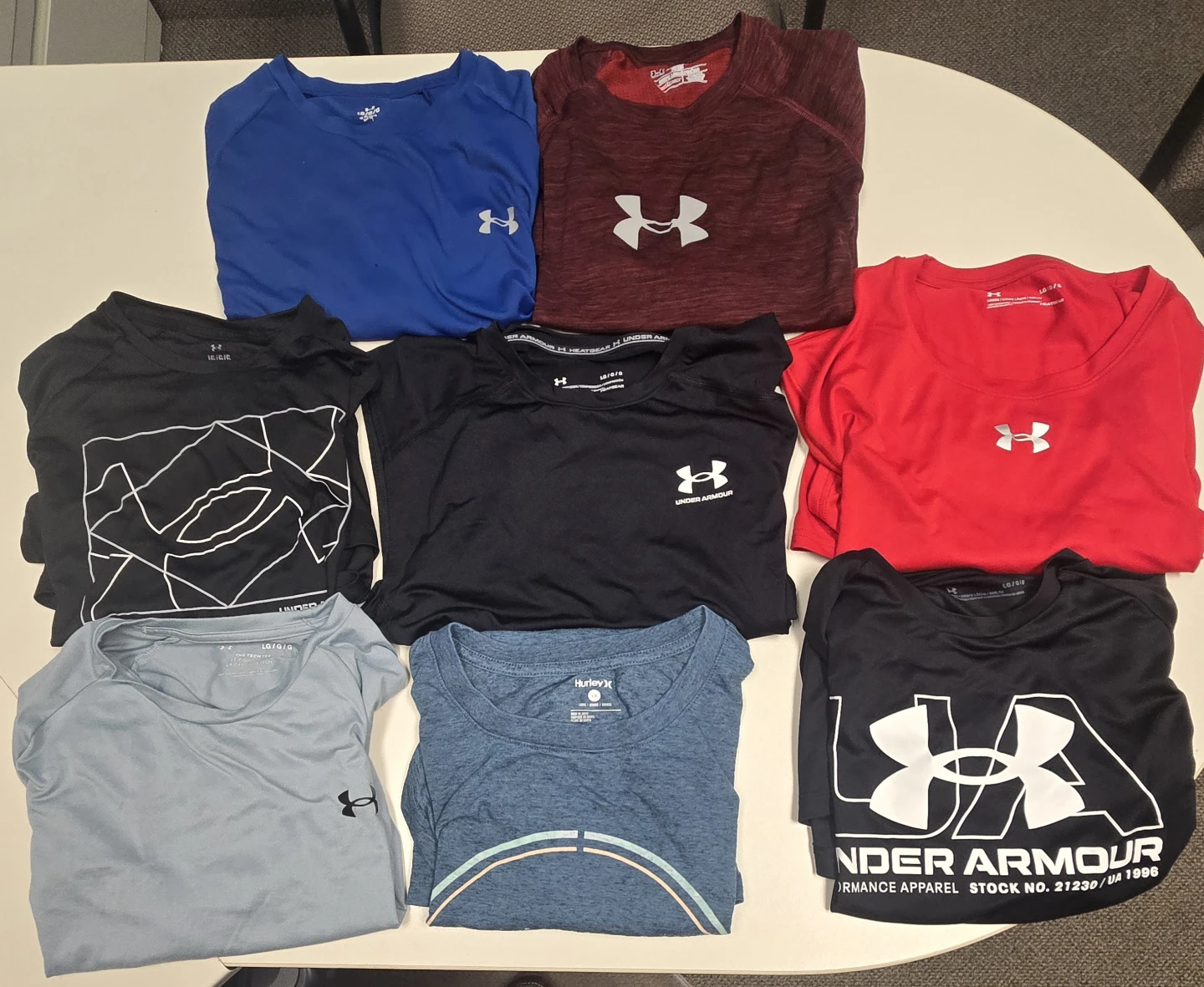 Men's Large TEES.  7 Under Armour & 1 Hurley.   EUC.