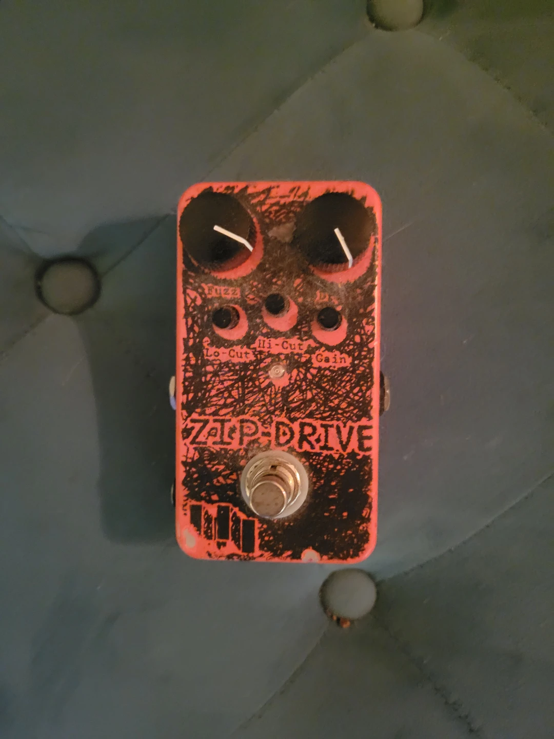 ZIP-DRIVE Fuzz Effect Pedal