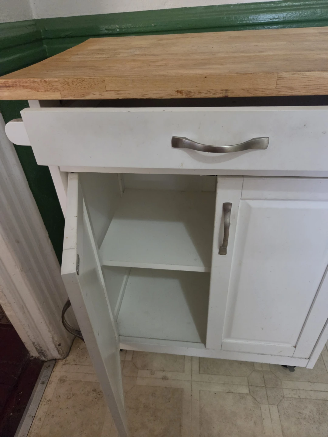 Kitchen Cart Wood top on wheels - photo 2