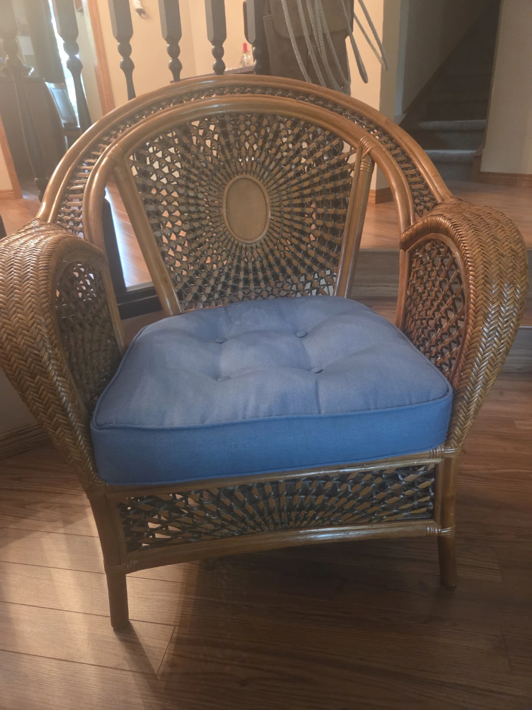 Wicker Armchair with Blue Cushion - photo 4