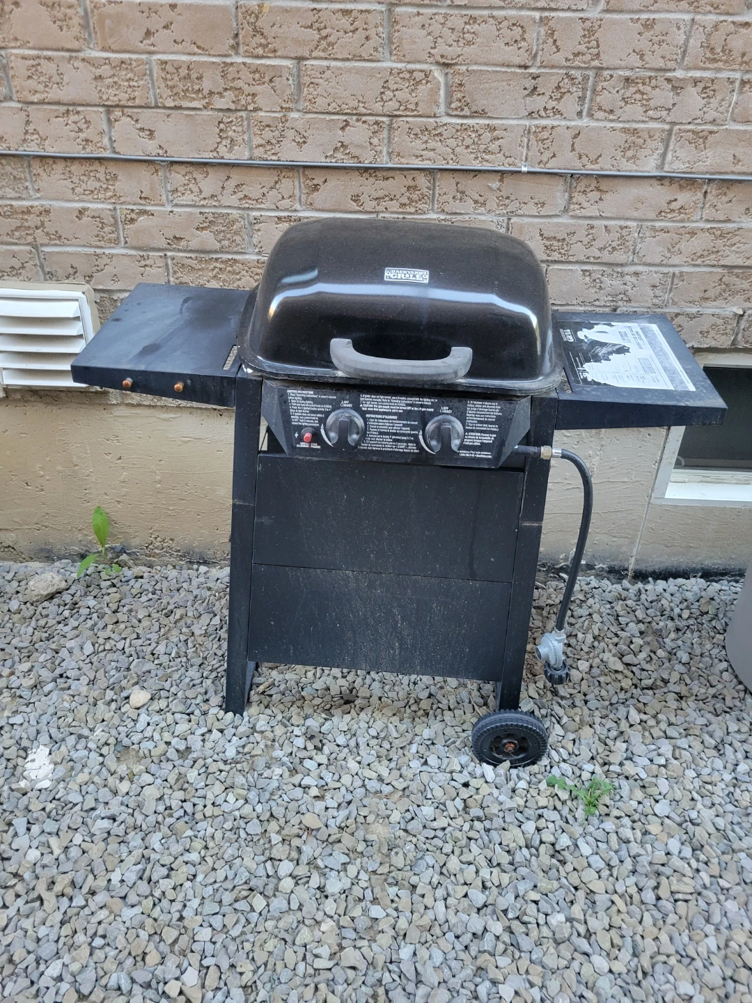 BACKYARD BBQ GRILL