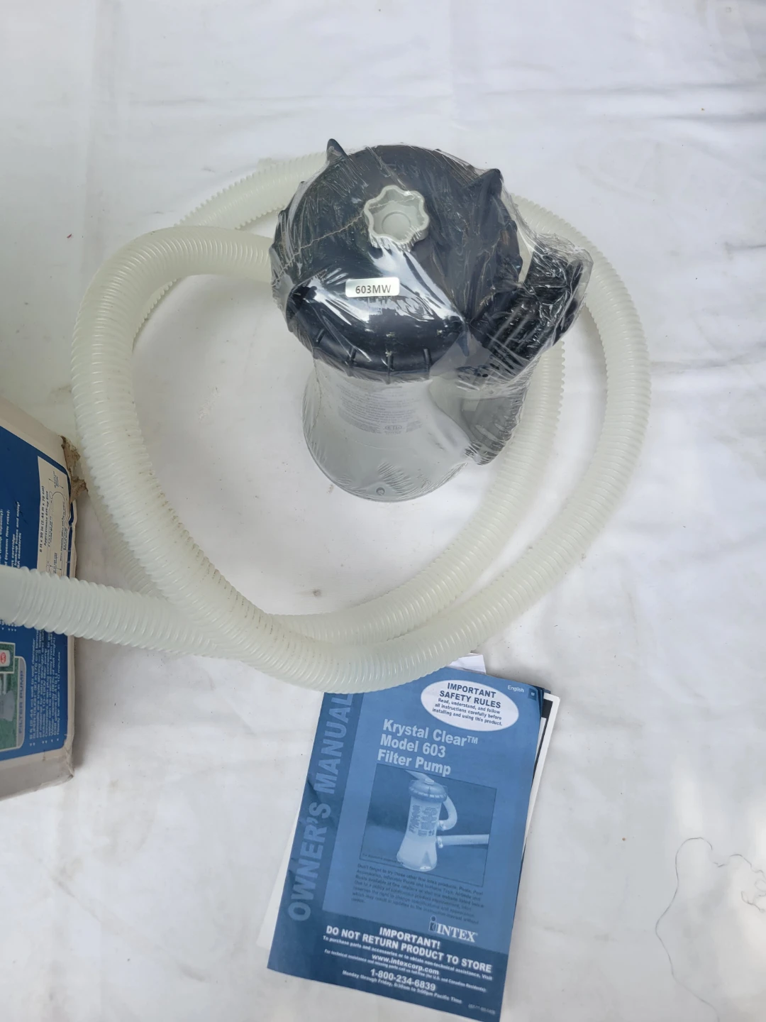 INTEX Krystal Clear Filter Pump Model 603 + accessories - photo 3
