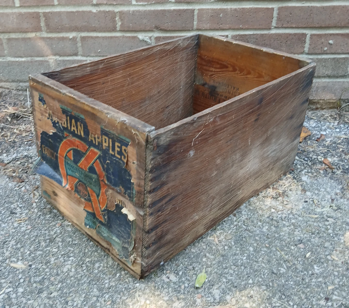Vintage Canadian Apples Wooden Crate
