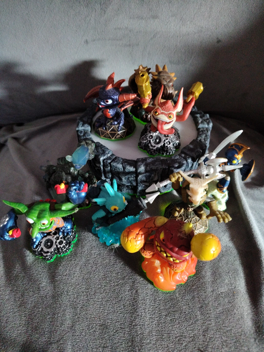 Skylanders Figures Lot - photo 2