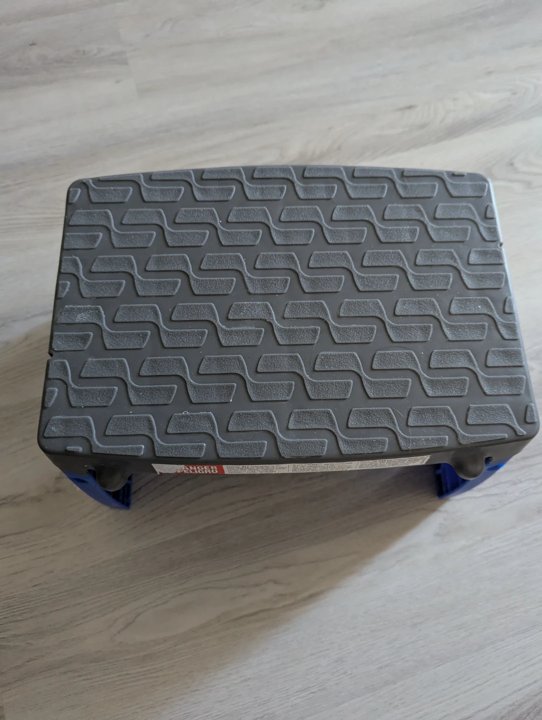 UNFOLD Folding Step Stool - photo 2