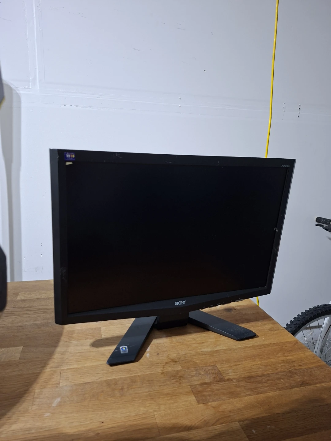 20" Acer LCD Monitor (X203W) – Untested / As-Is - photo 3