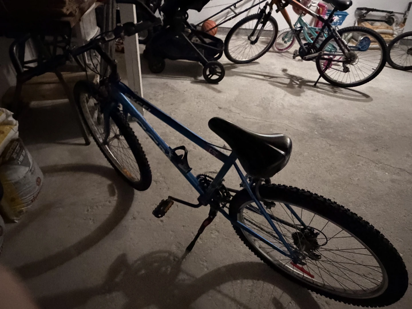 Blue CCM Excel Mountain Bike - photo 2
