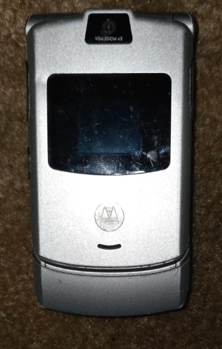 Motorola RAZR V3 Cell Phone