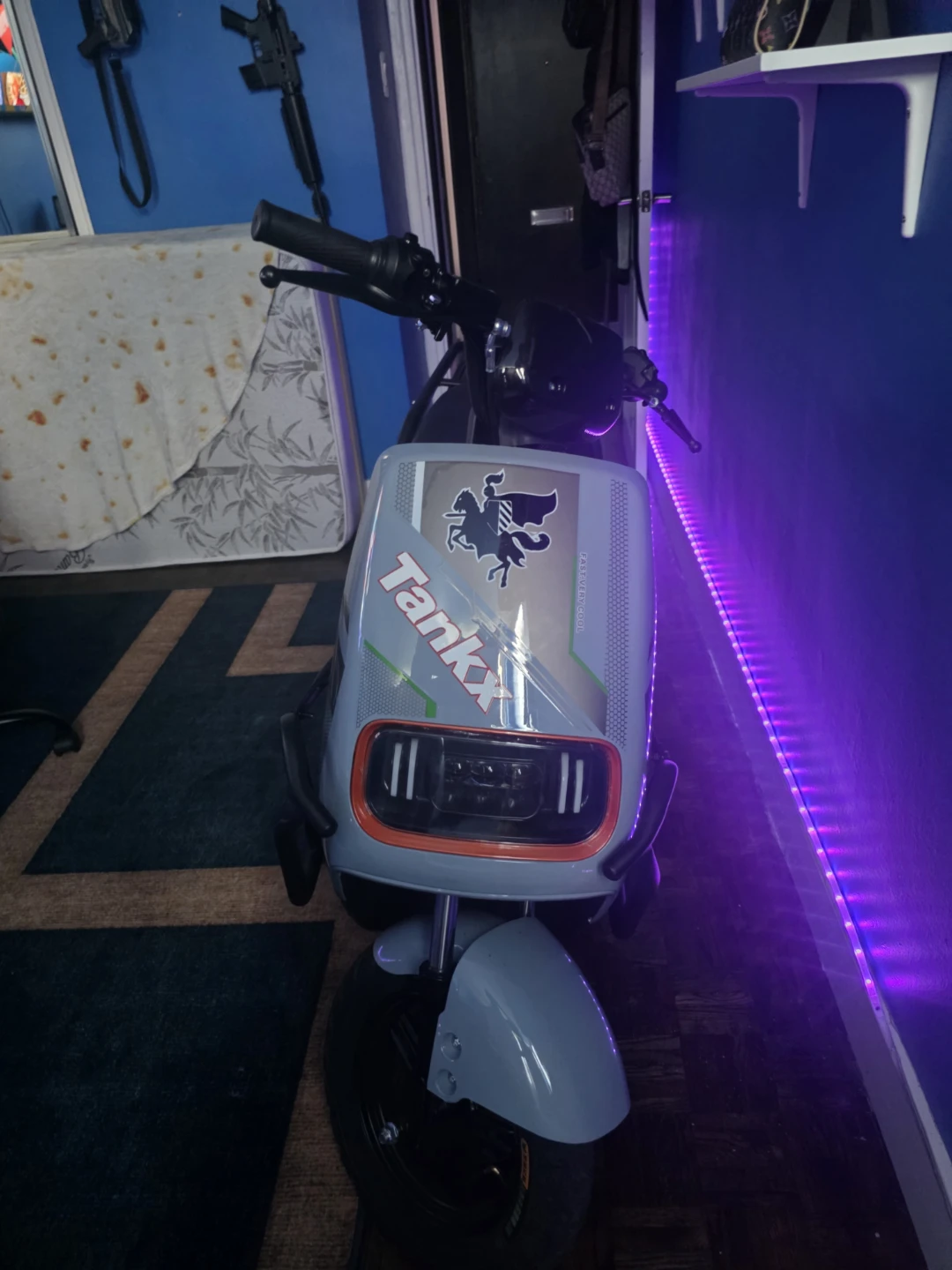 Tank X Scooter NEED GONE - photo 2