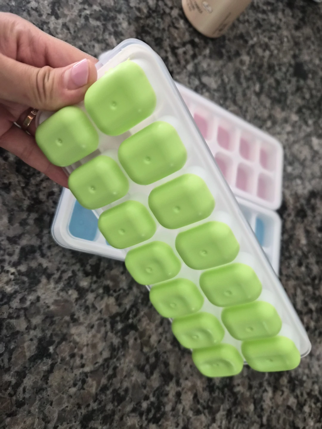 Set of 3 Ice Cube Trays - photo 2