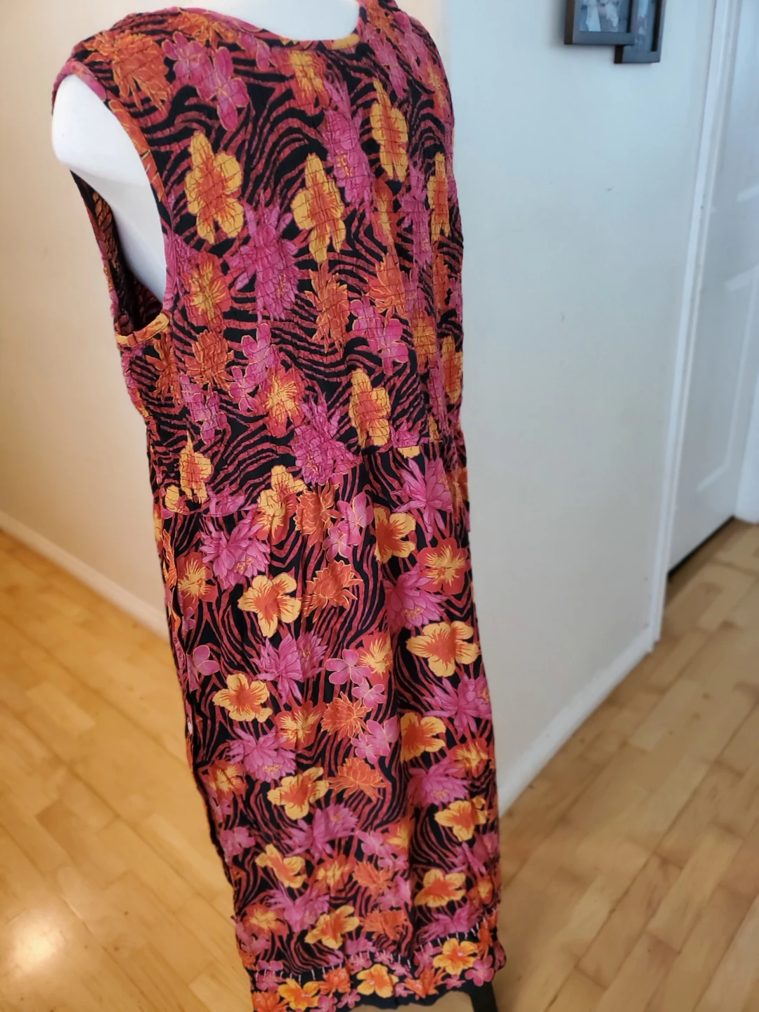Ladies Dress - photo 3