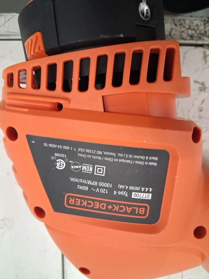 Black+Decker ST7700 Corded String Trimmer - photo 4