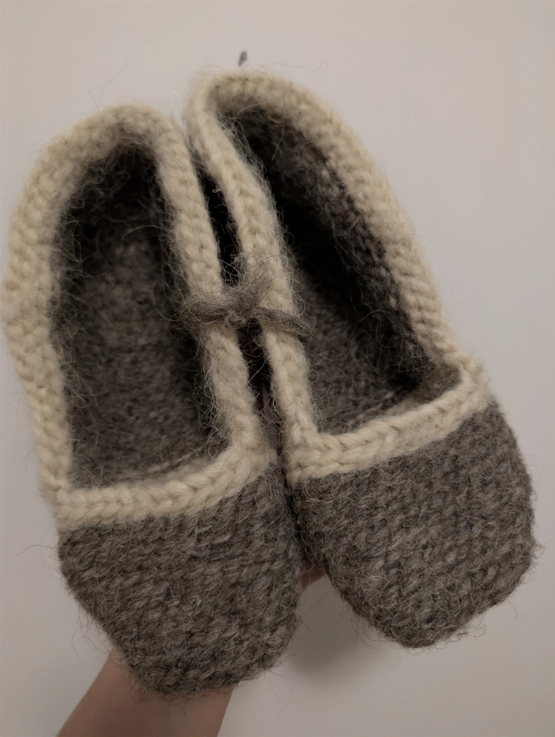 Handmade wool slippers - NEW