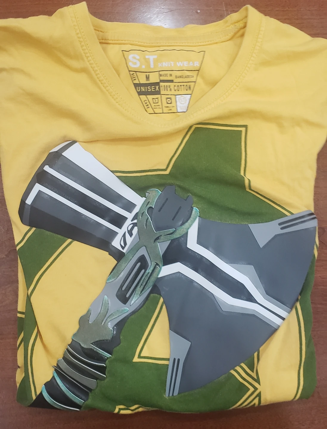S.T. Knit Wear Yellow Axe T-Shirt and Khaki Cargo Pants Set - photo 2