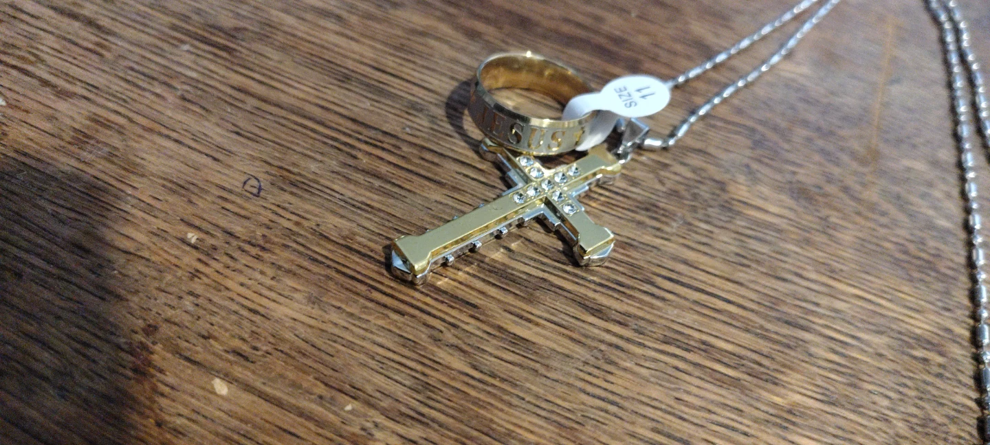 Cross Necklace and Jesus Ring Set - photo 2