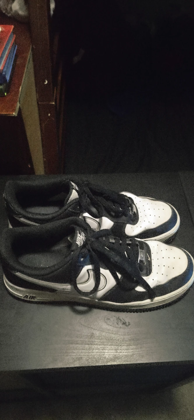 Black and White Airforce 1s