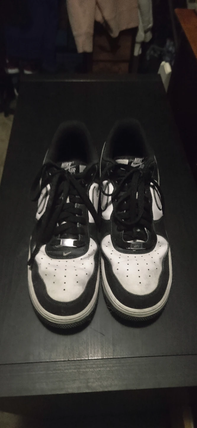 Black and White Airforce 1s - photo 2