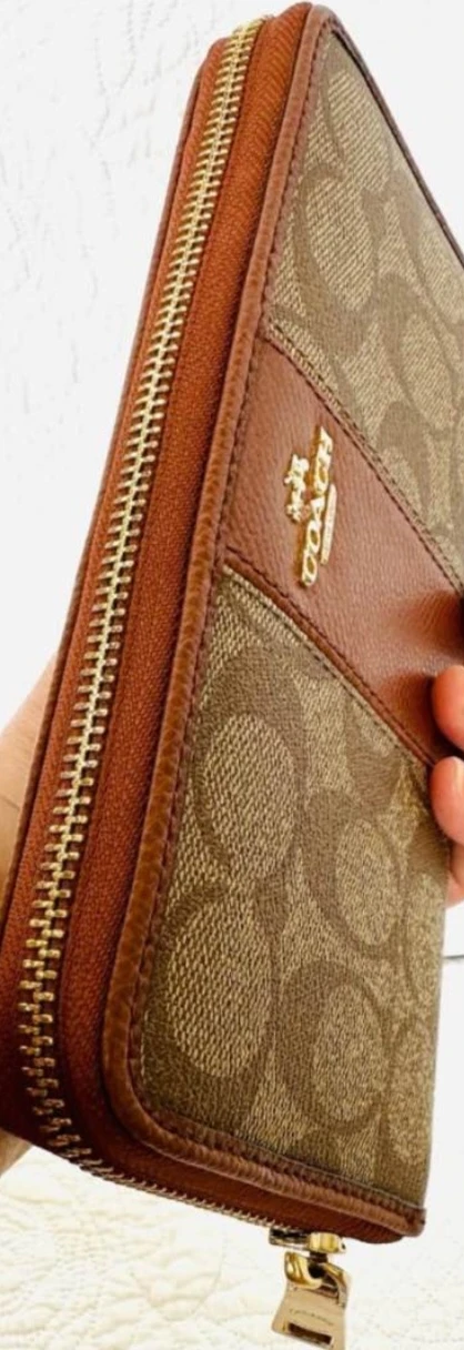 Coach Zip Around Wallet - photo 5