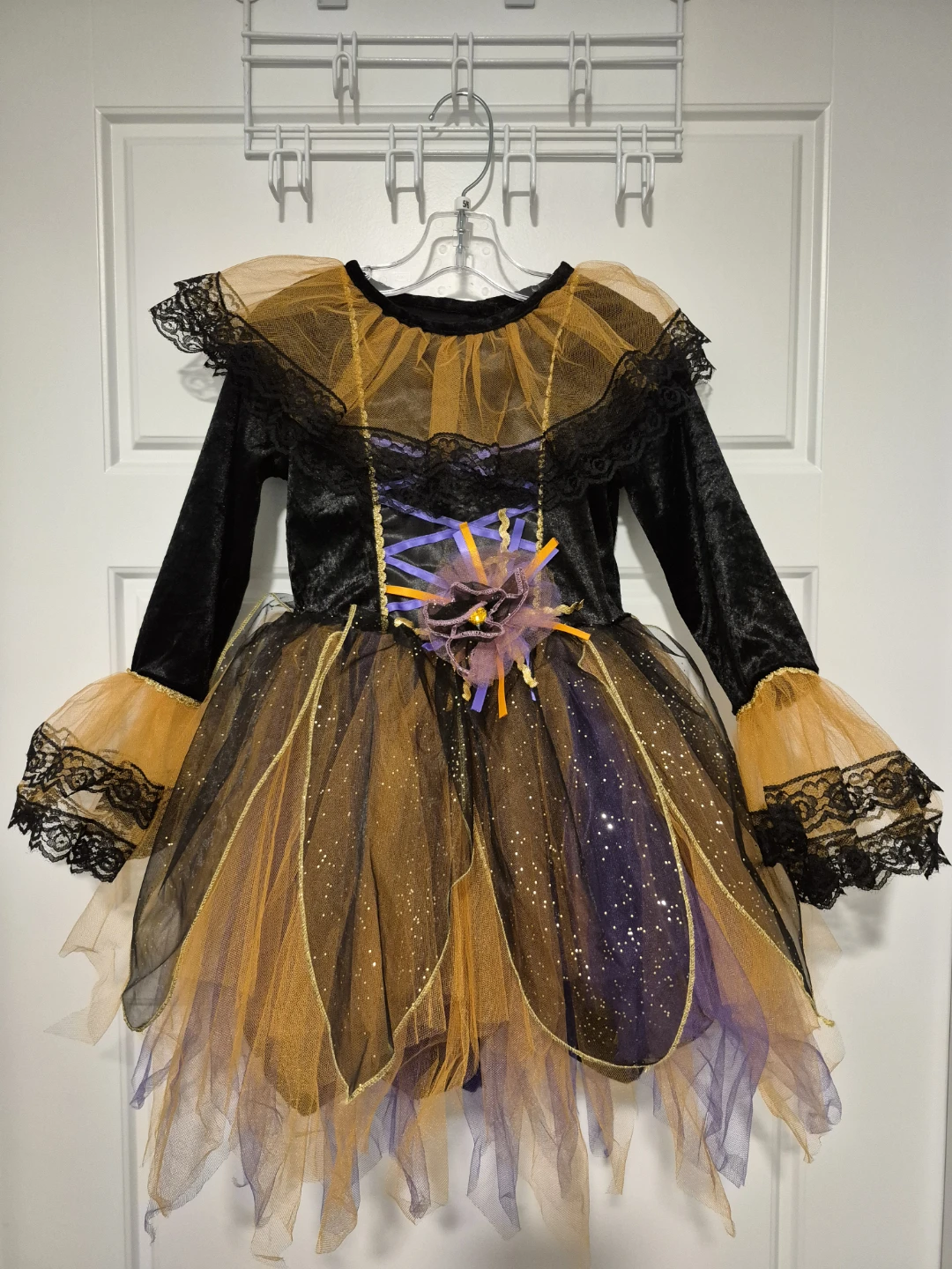 Girls Halloween Witch Costume. - photo 2