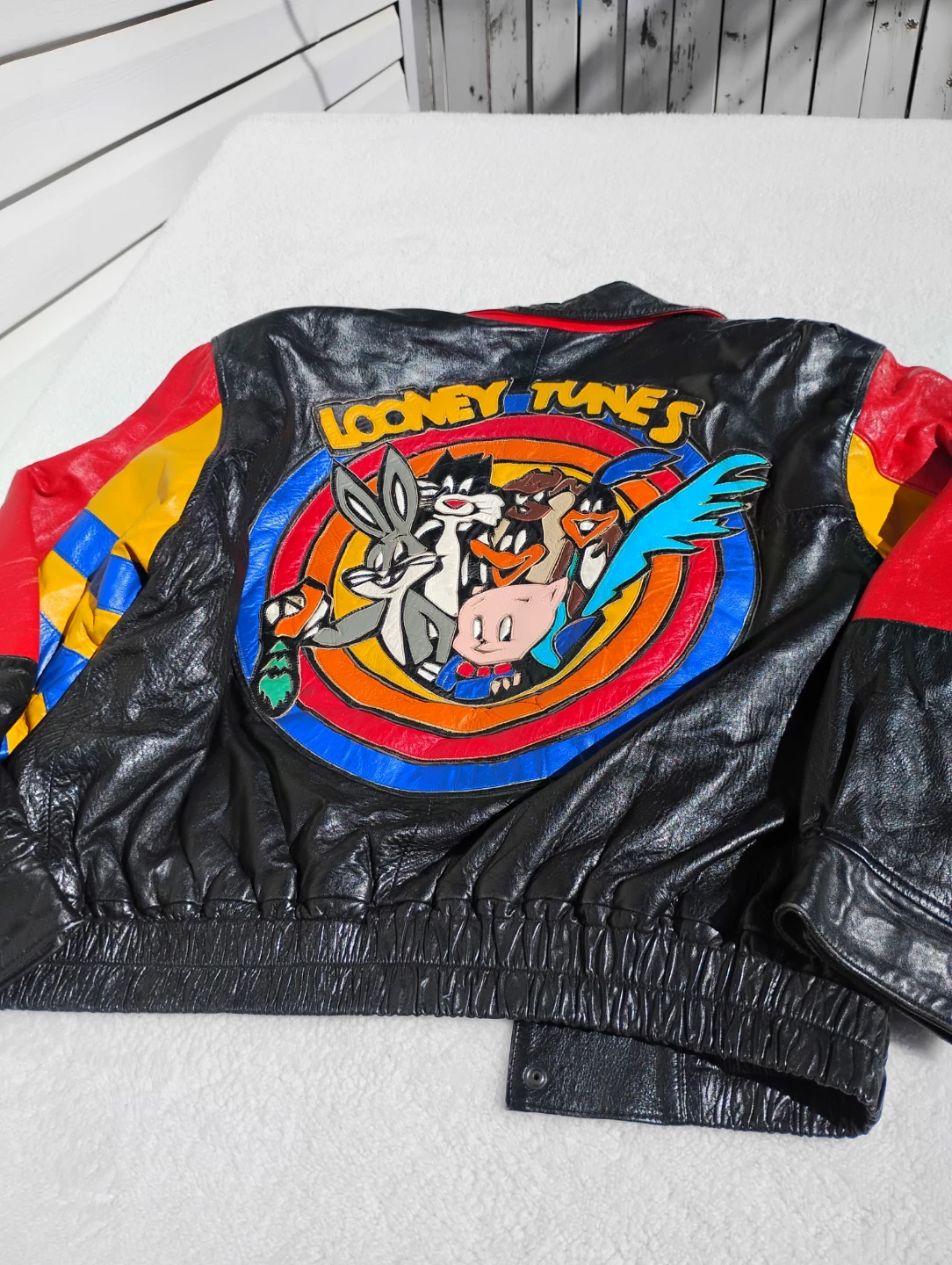XL Vintage Looney Tunes Leather Jacket - photo 2