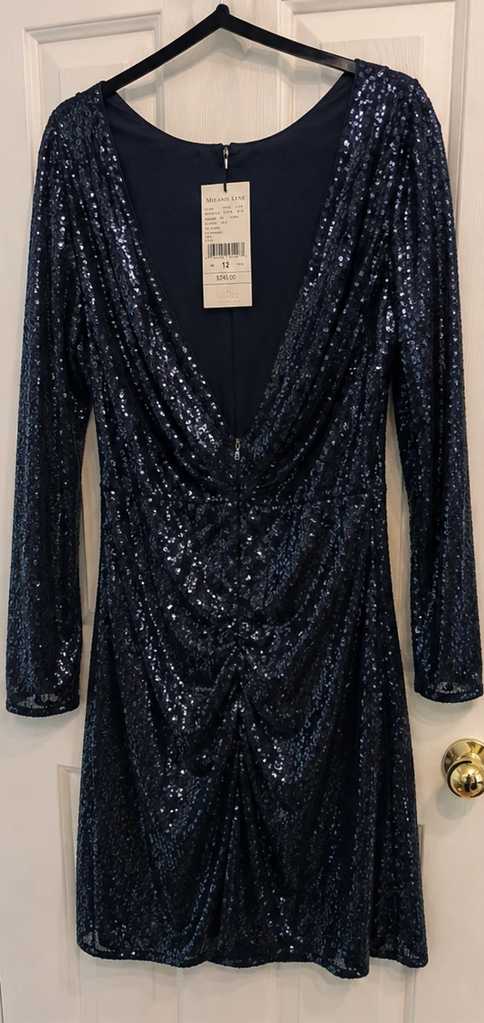 Melanie Lynn sequins dress - photo 2