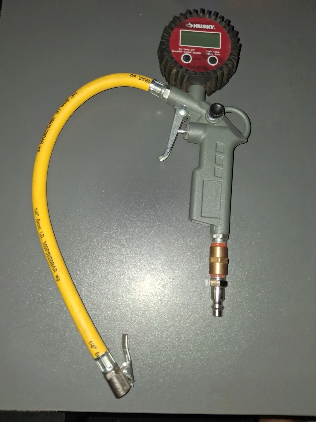 Husky Tire Inflator Air Gauge with Hose