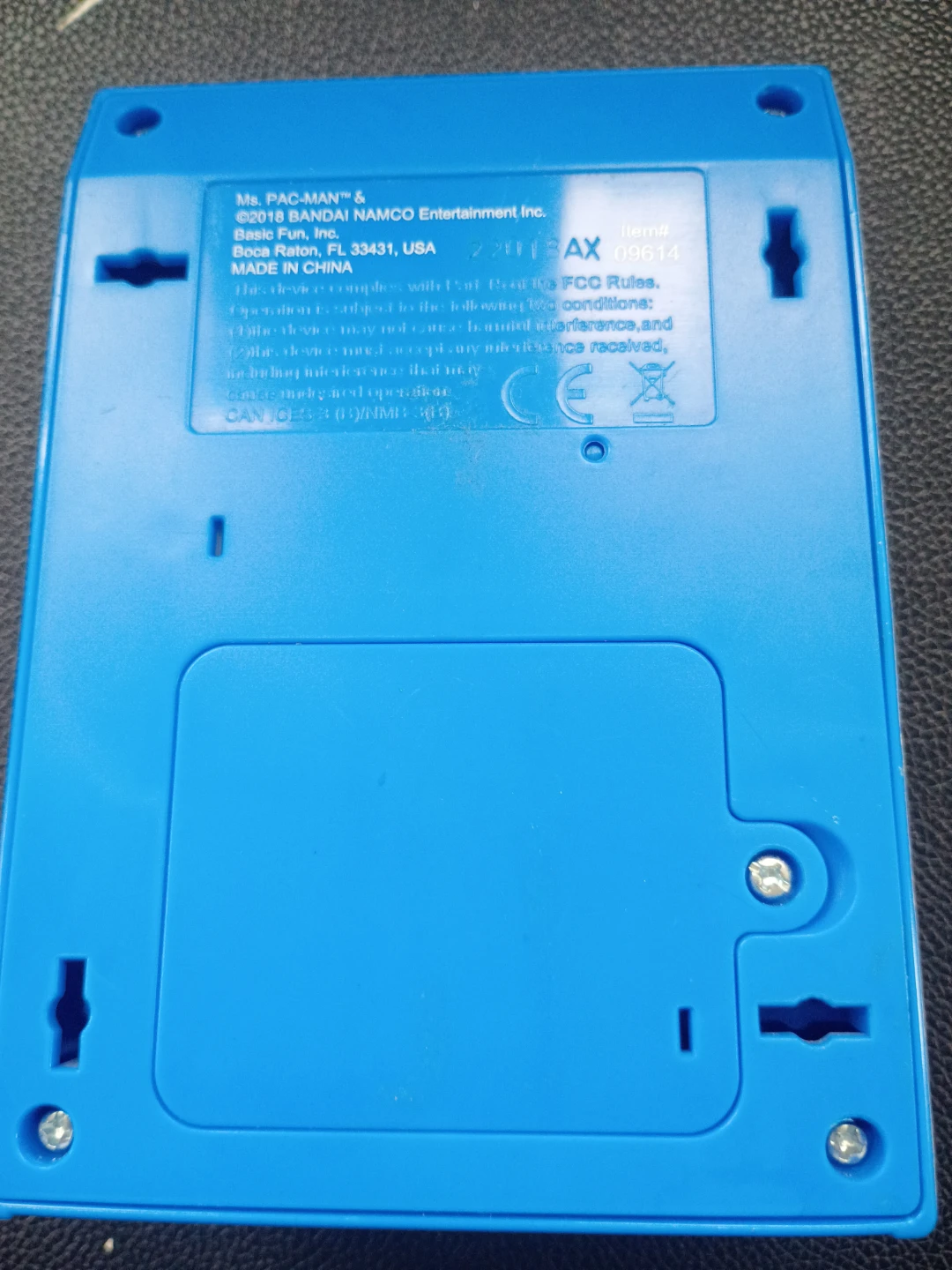 Ms. Pac-Man Mini Arcade Game - photo 2