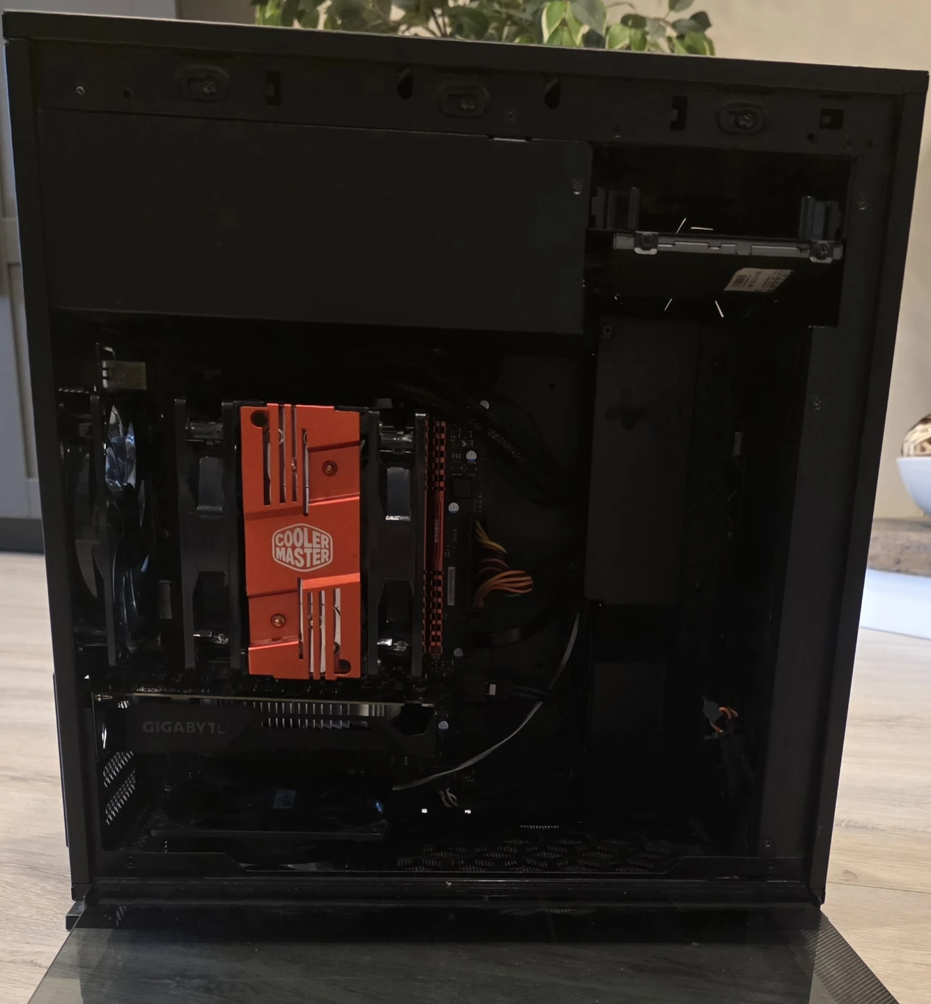 In Win/MSI Intel i5-7600 Desktop PC
