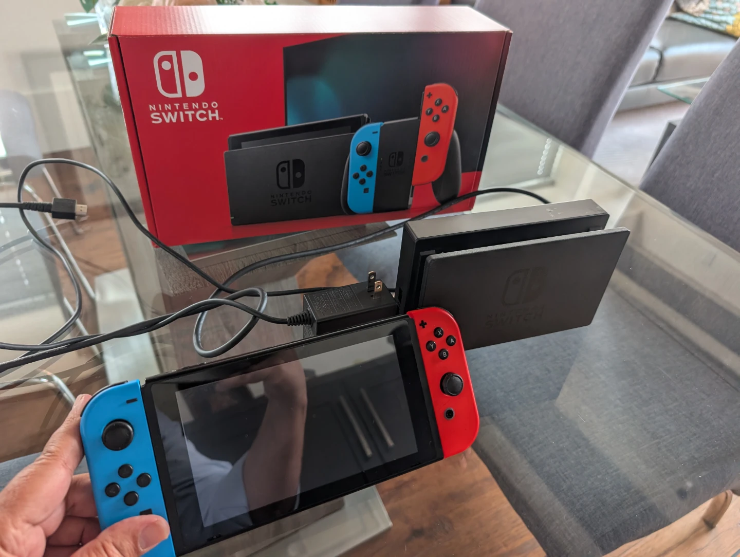 Nintendo Switch Console (first gen - V2)