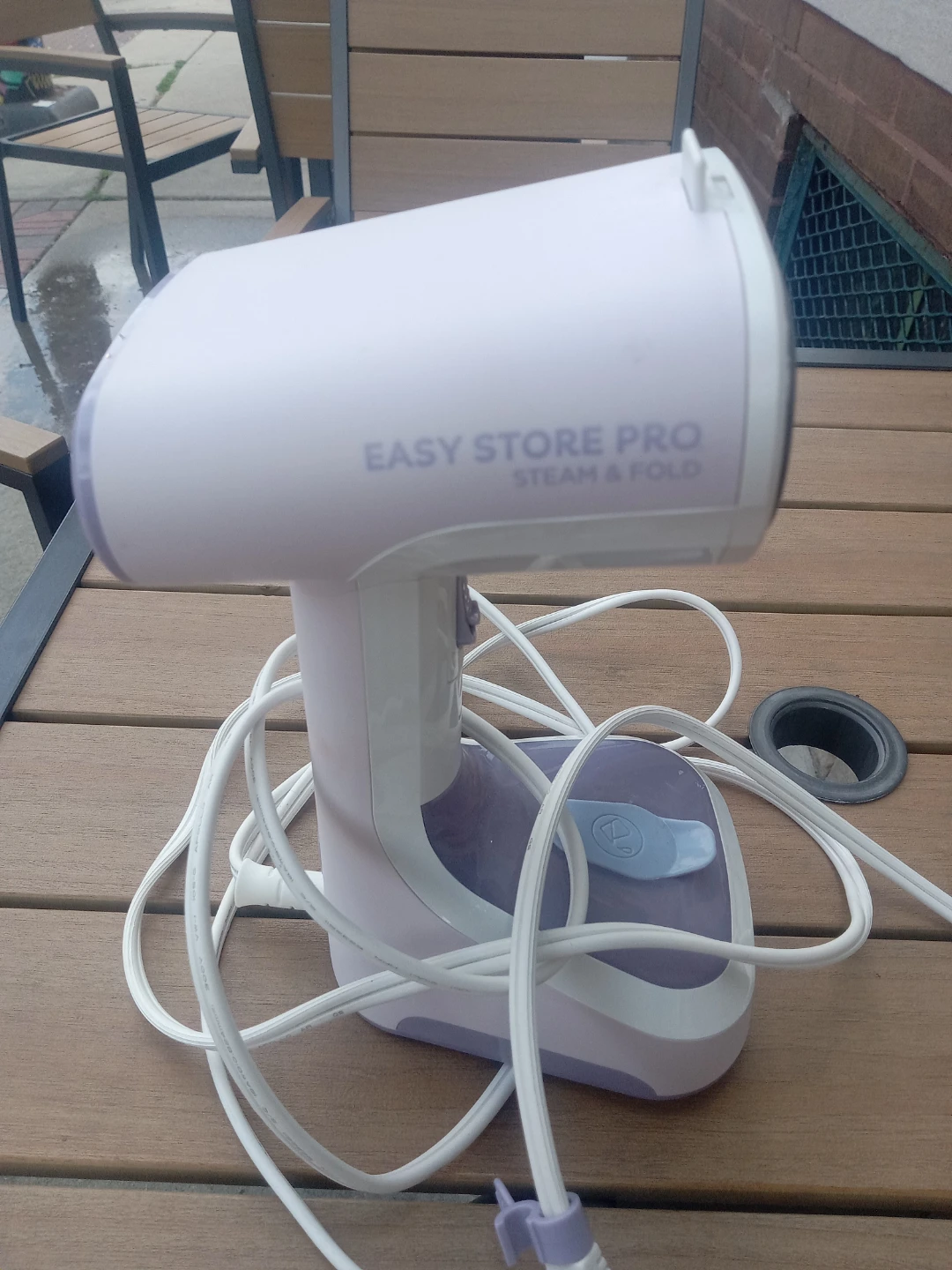 Black+Decker Easy Store Pro Steam & Fold Steamer - photo 2