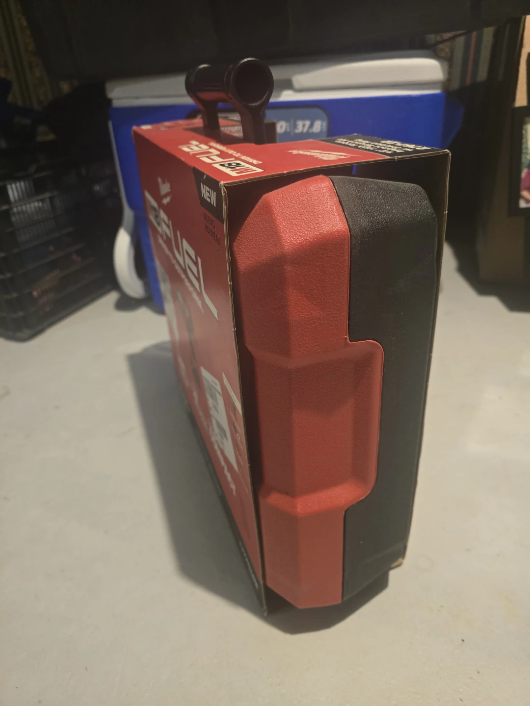 Milwaukee M18 FUEL 1/2" High Torque Impact Wrench Kit - photo 3