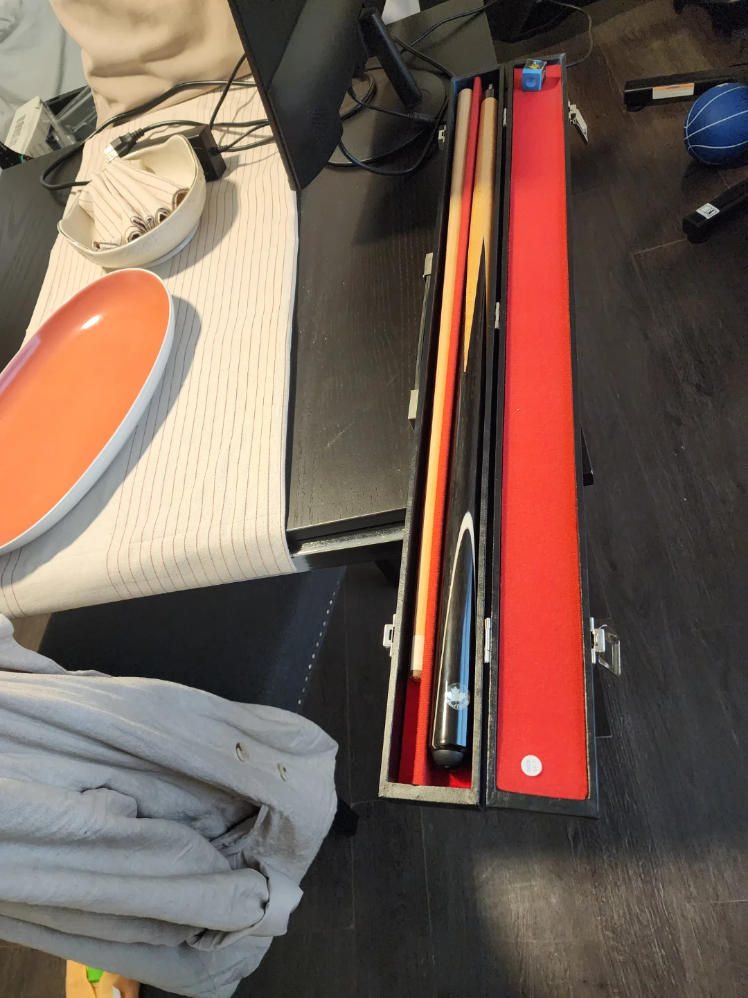 Burley Cue Stick with Case - photo 2