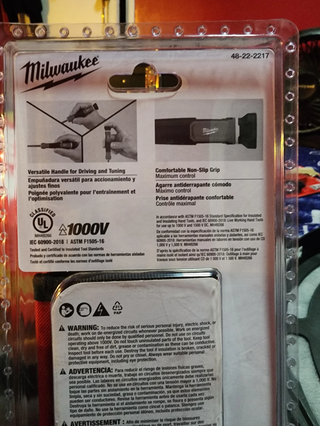 Milwaukee 8-in-1 Insulated Screwdriver Set - photo 2