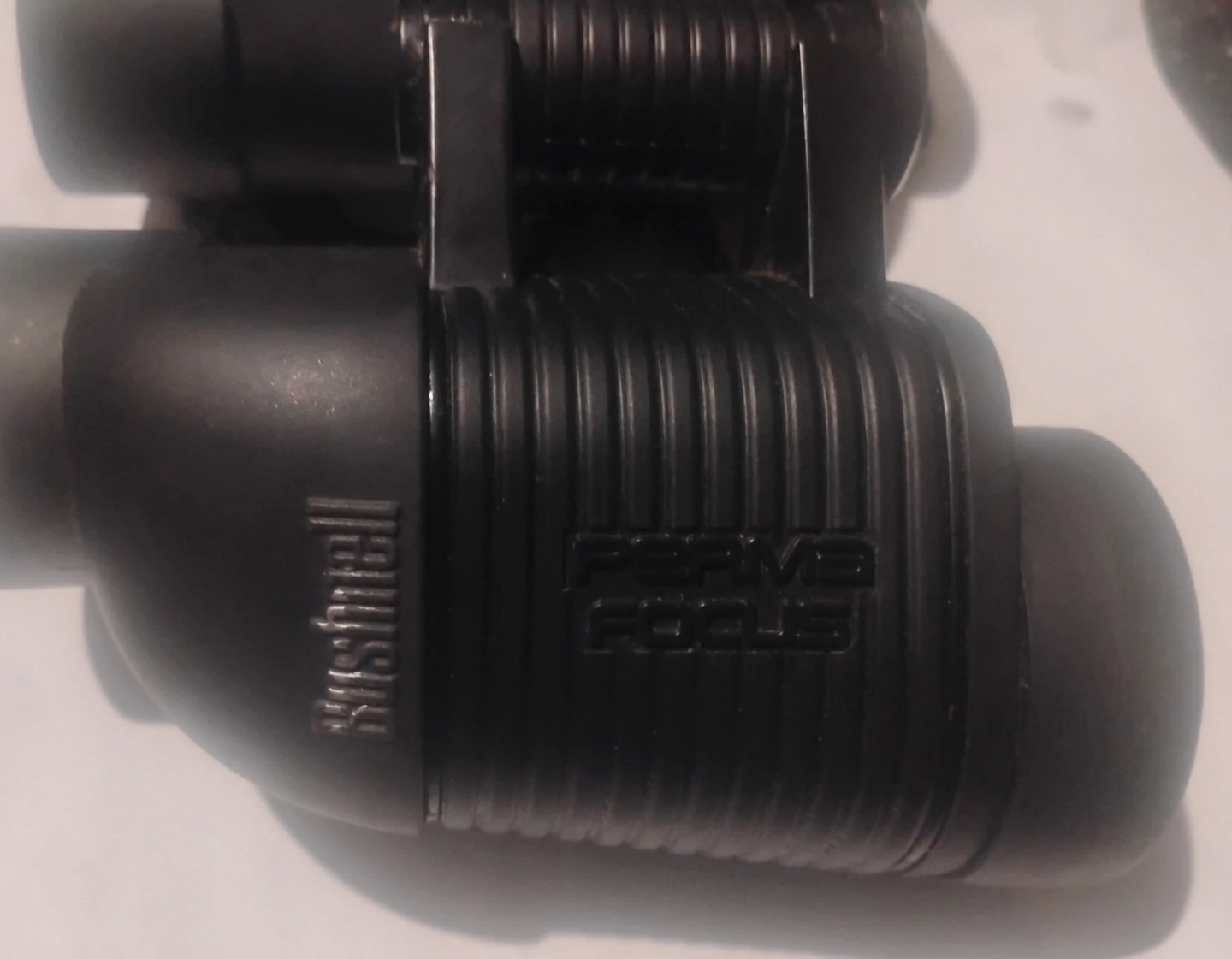 Bushnell PermaFocus Binoculars - photo 3